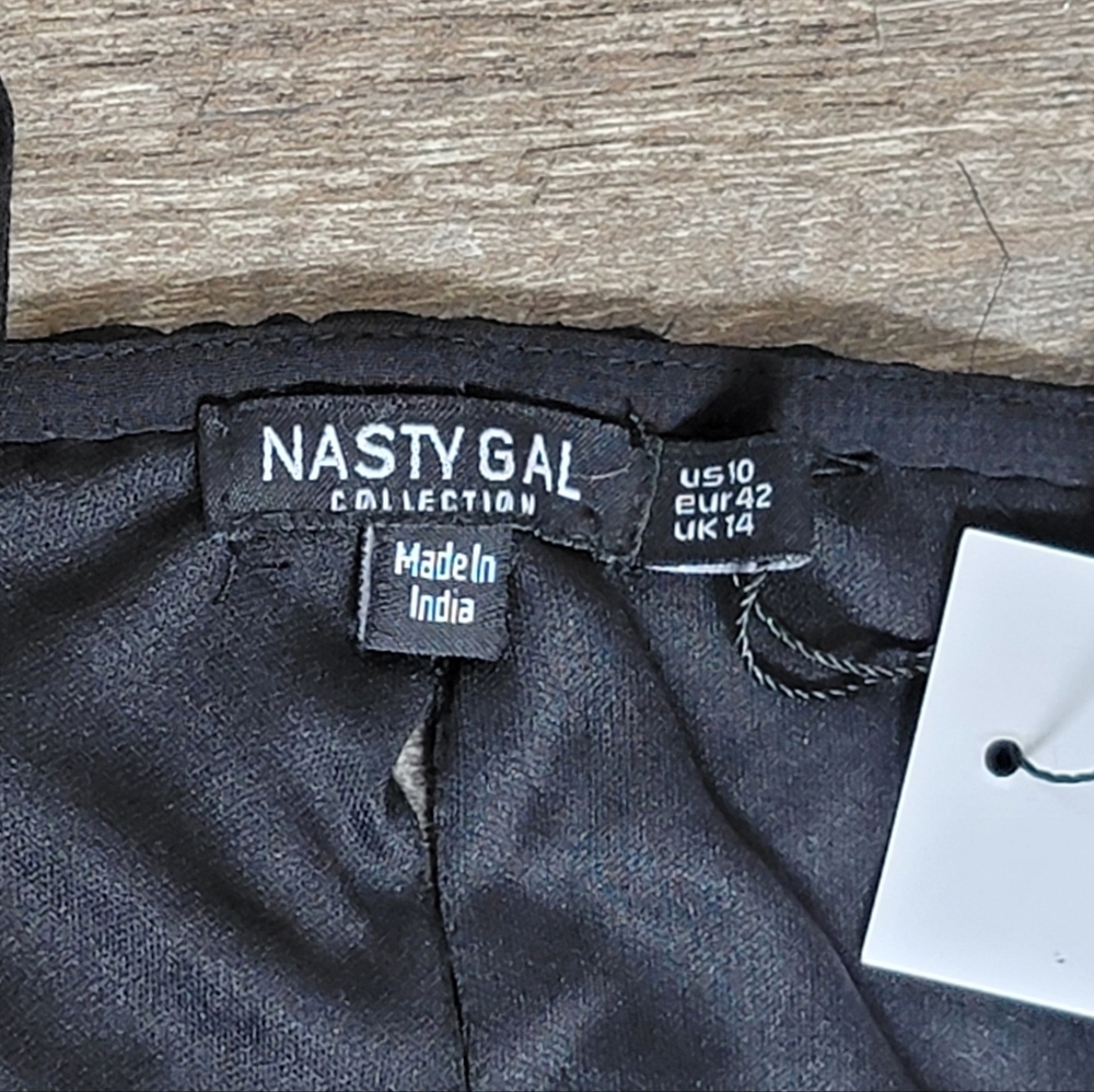 Nasty Gal Black Sequin Crop Top with Multicolor Motifs - Picture 7 of 11